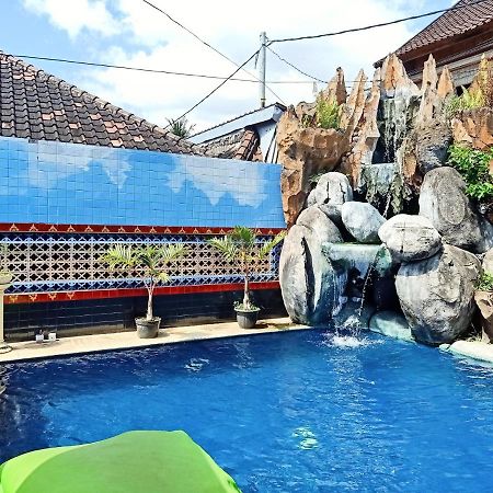 Lovina Palace Kültér fotó