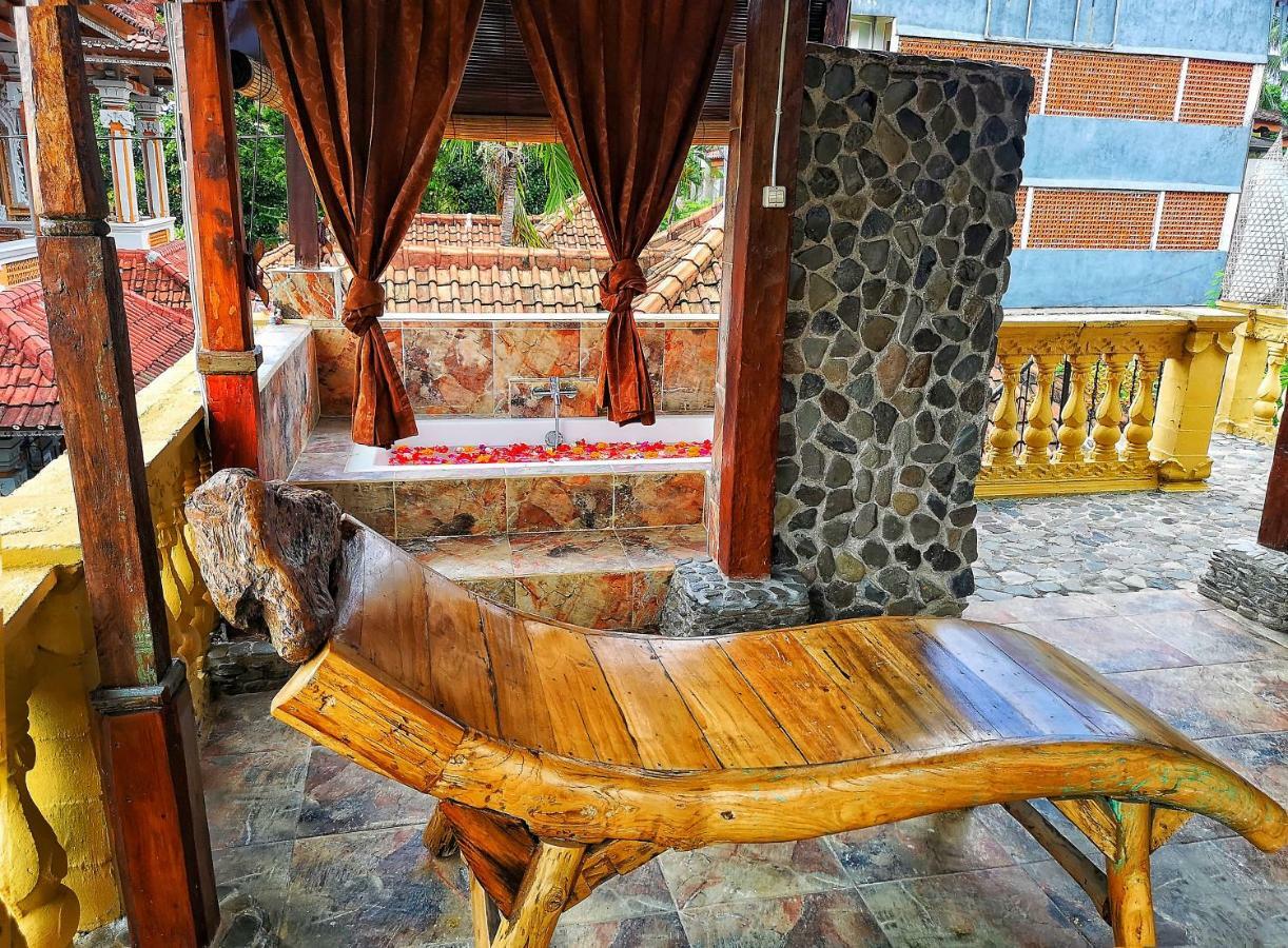 Lovina Palace Kültér fotó