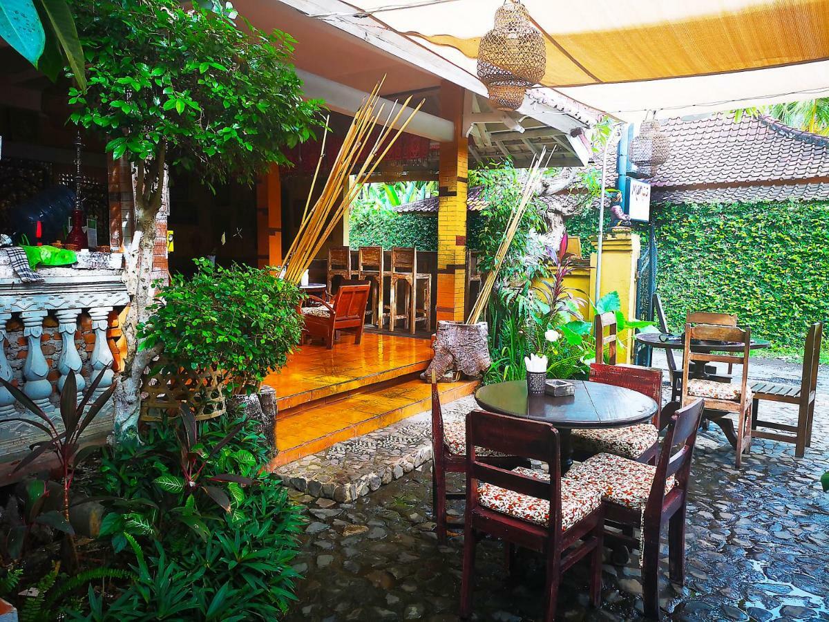 Lovina Palace Kültér fotó
